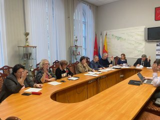 В Муниципальном Совете МО город Петергоф