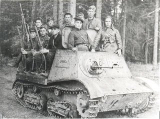 Фотовыставка «Техника Победителей» 