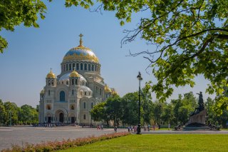 Приглашаем на экскурсию в Кронштадт