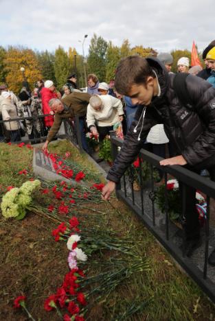 В память о героях-десантниках