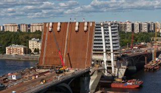 Петербург наводит мосты: культурные и промышленные