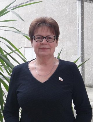 Поздравление главы муниципального образования город Петергоф Светланы Малик