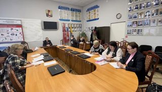 В Муниципальном Совете МО город Петергоф