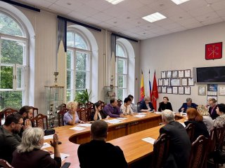 В Муниципальном Совете МО город Петергоф