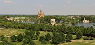 Поздравление с Днем города Петергоф