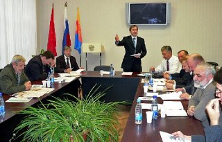 ТОРЖЕСТВО РАБОТЕ НЕ ПОМЕХА