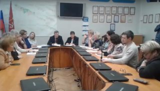 В Муниципальном Совете МО город Петергоф