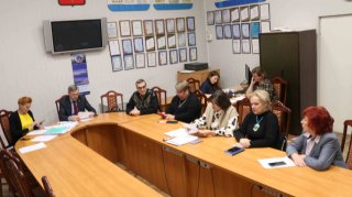 В Муниципальном Совете МО город Петергоф