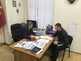 Глава МО г. Петергоф провел личный прием