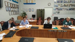В Муниципальном Совете МО город Петергоф