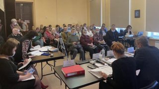 Публичные слушания  по исполнению  местного бюджета   муниципального образования город Петергоф  за 2021 год