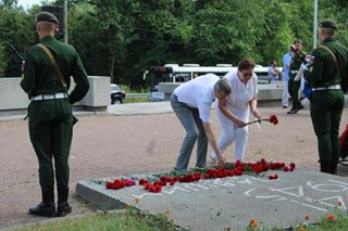 Почтили память павших