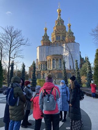 Под опекой у президента 